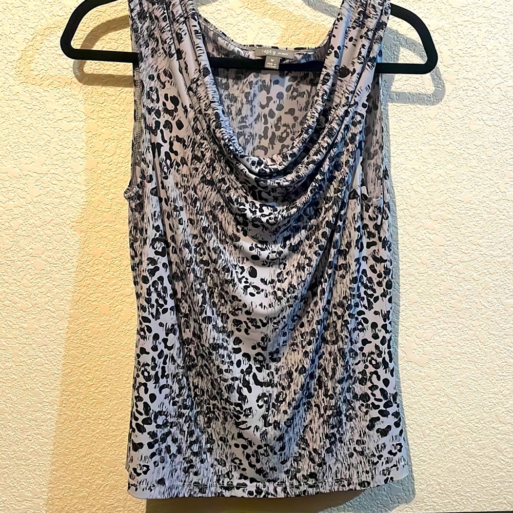 Apt. 9 black and gray leopard print silk too with shawl collar.